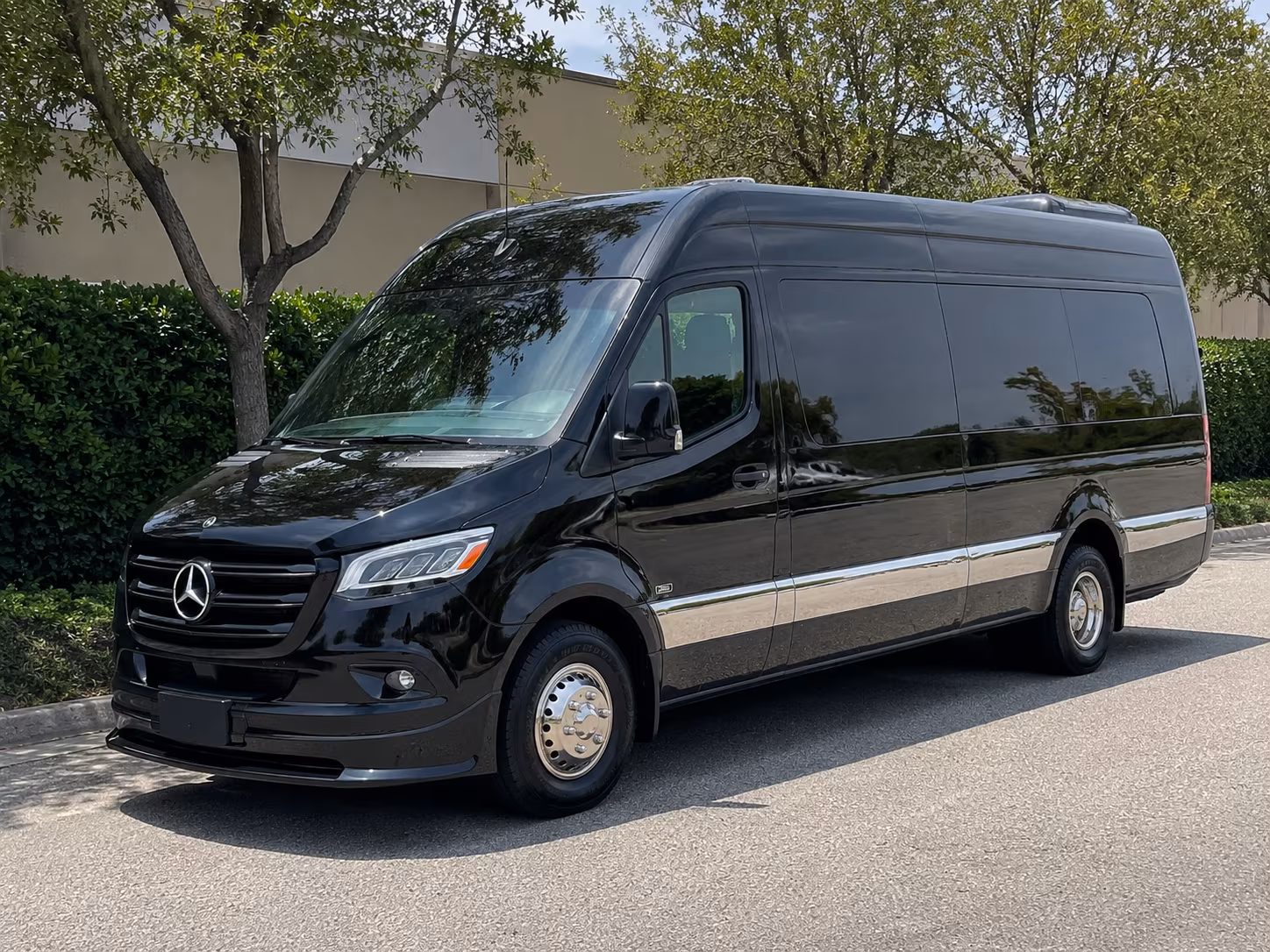 book a bus for your next concert or music festival 1