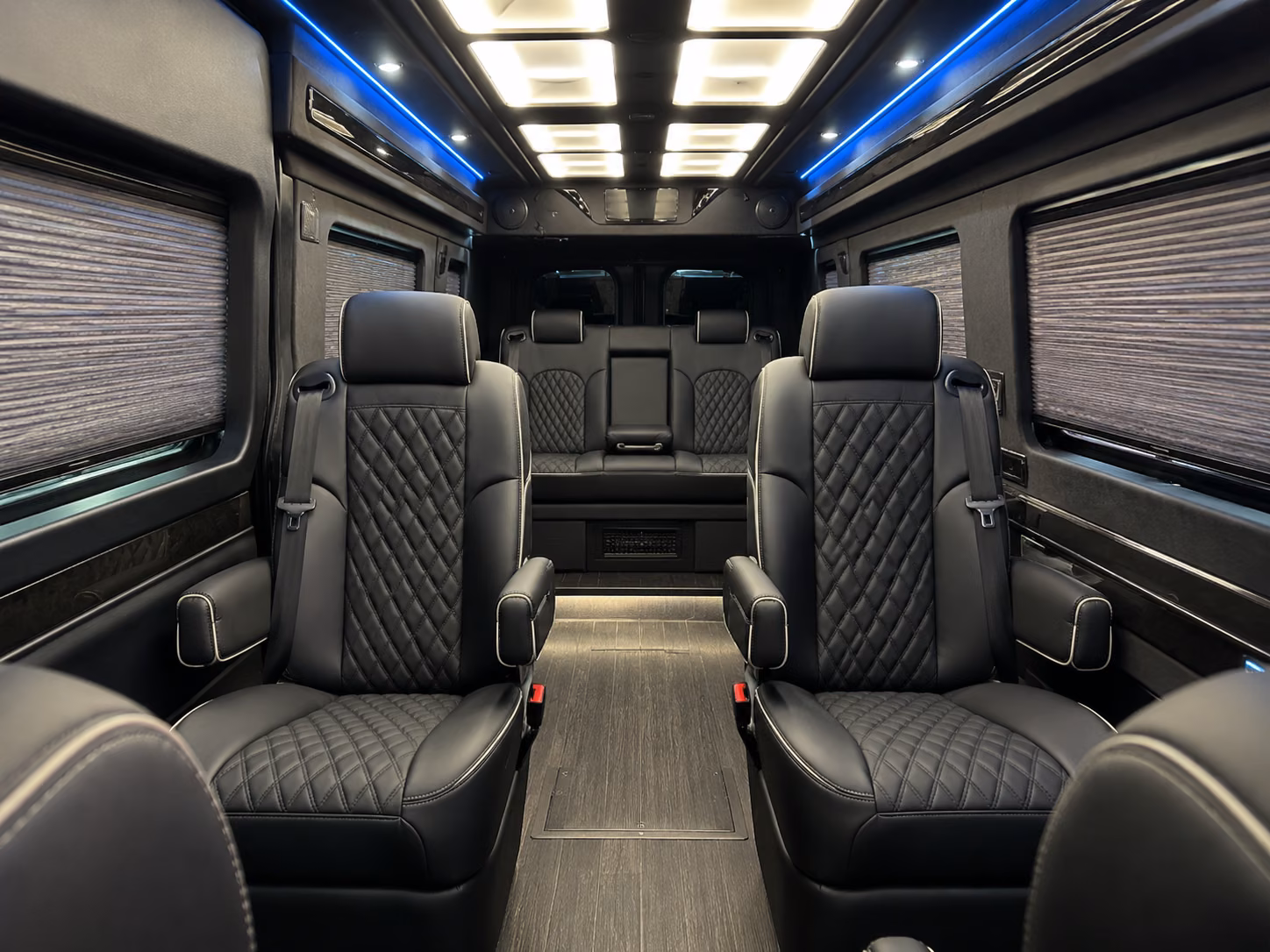 book a bus for your next prom 1