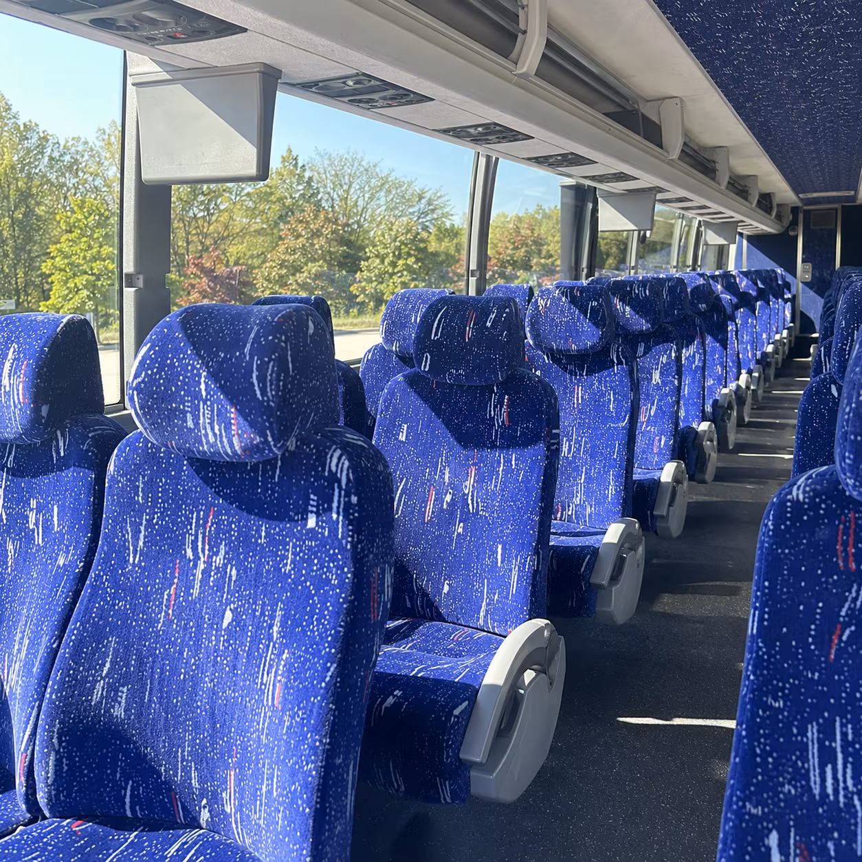 book a bus for your next wedding 2