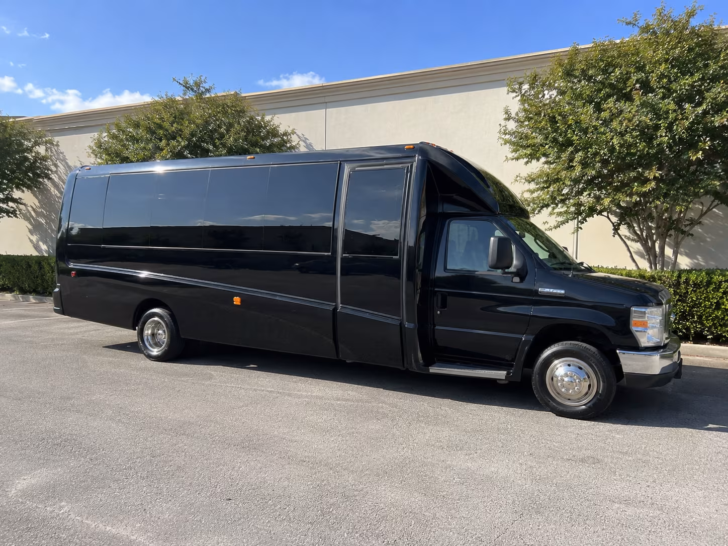 buses for faith based events and worship conferences in san bernardino
